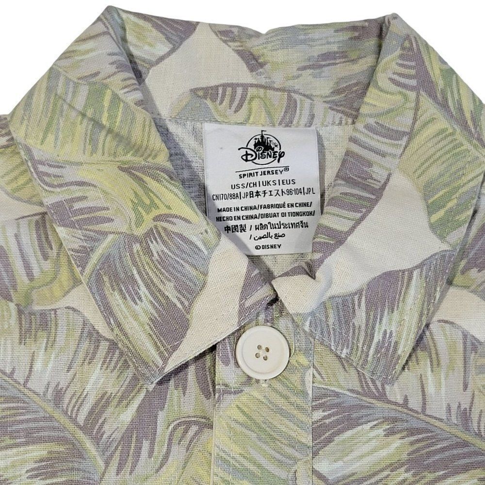 Disneyland Disney Spirit Jersey Men Small Floral Button Front Shirt SpellOut NEW - Picture 6 of 13